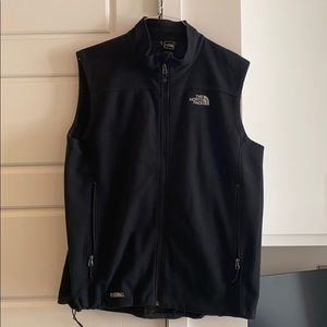 Men’s Northface Vest